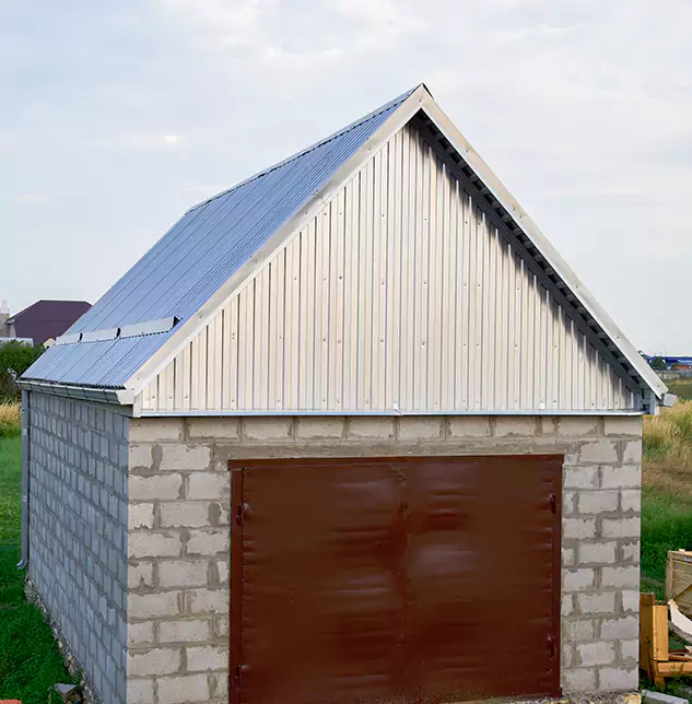 Trusted Garage Roof Repair Company: Keeping Rio Rancho, NM Properties Sealed and Secure