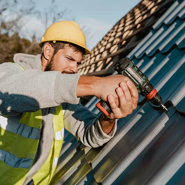 Why Rio Rancho Property Owners Choose Rio Rancho Roofing Pro for Metal Roof Replacement?
